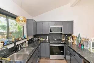 3930 Greenbriar Ct, Reno, NV 89509 - Photo 5