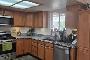 1285 Franklin Ln, Gardnerville, NV 89460 - Photo 7