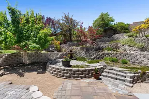 5960 Sapphire Ridge Ct, Reno, NV 89523 - Photo 31
