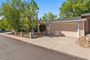 7621 Diamond Pointe Way, Reno, NV 89506 - Photo 3