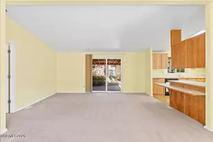 7621 Diamond Pointe Way, Reno, NV 89506 - Photo 7