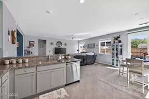 731 Roberts Crk Dr, Dayton, NV 89403 - Photo 7