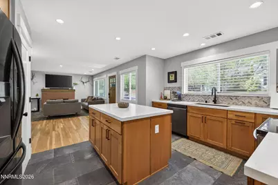 1440 Mark Twain Avenue, Reno, NV 89509 - Photo 11