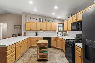 1476 Grey Bluffs Dr, Fernley, NV 89408 - Photo 11