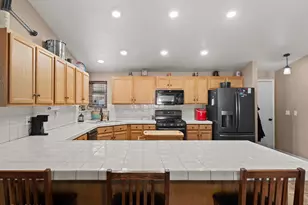 1476 Grey Bluffs Dr, Fernley, NV 89408 - Photo 7