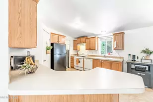 5625 Duclercque Wy, Sun Valley, NV 89433 - Photo 15