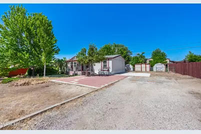 5625 Duclercque Way, Sun Valley, NV 89433 - Photo 3