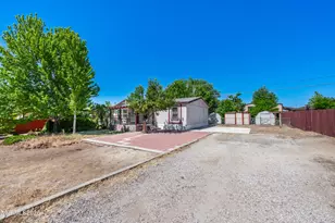 5625 Duclercque Wy, Sun Valley, NV 89433 - Photo 3
