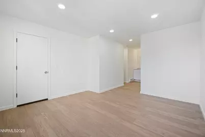 2085 Highview Court #APT 1, Reno, NV 89512 - Photo 17