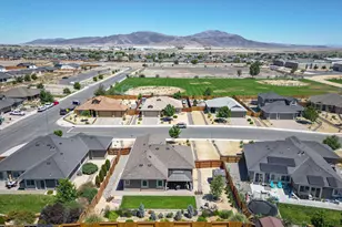 2203 Windrow Dr, Fernley, NV 89408 - Photo 27