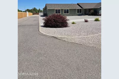 670 Hunter Park Way, Fallon, NV 89406 - Photo 3