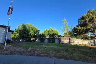 3900 Puffin St, Reno, NV 89508 - Photo 23