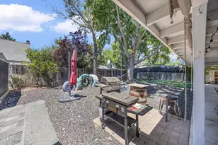 7415 Offenhauser Dr, Reno, NV 89511 - Photo 25