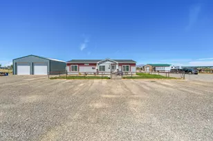 1729 2300 E St, Battle Mountain, NV 89820 - Photo 1