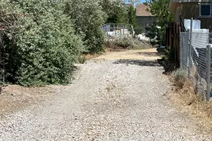 103 Grumpy Ln, Sun Valley, NV 89433 - Photo 3