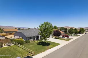 832 Laca St, Dayton, NV 89403 - Photo 27
