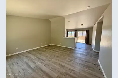 310 Emigrant Way, Fernley, NV 89408 - Photo 3