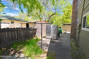 212 E Long St, Carson City, NV 89706 - Photo 31