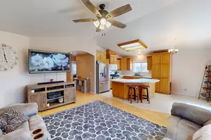 380 Calaway Ct, Fallon, NV 89406 - Photo 7