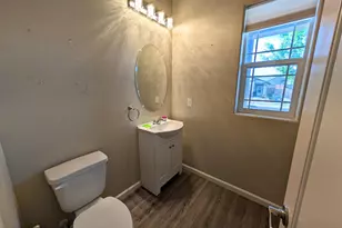 180 Walnut Dr, Fernley, NV 89408 - Photo 3