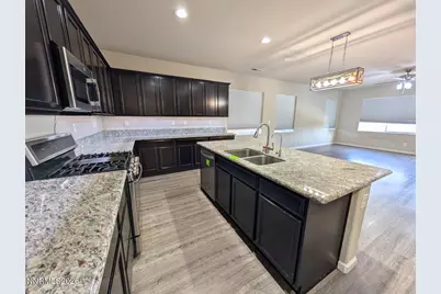 180 Walnut Drive, Fernley, NV 89408 - Photo 7