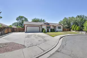 224 Port Pl, Dayton, NV 89403 - Photo 3
