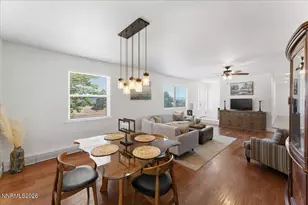 10400 Adobe Dr, Reno, NV 89508 - Photo 9