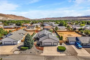 1477 Kinglet Dr, Sparks, NV 89441 - Photo 51
