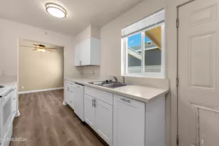 12102 Himalaya St, Reno, NV 89506 - Photo 9