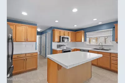 1358 White Bluffs Circle, Fernley, NV 89408 - Photo 15