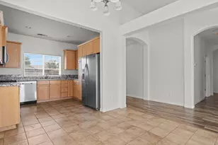 280 Fallen Leaf Ln, Fernley, NV 89408 - Photo 9