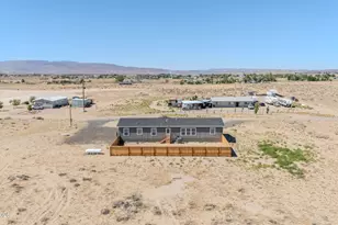 1785 E Antelope St, Silver Springs, NV 89429 - Photo 43