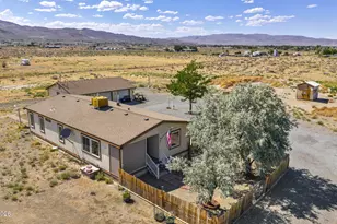 2290 E Cougar St, Silver Springs, NV 89429 - Photo 17