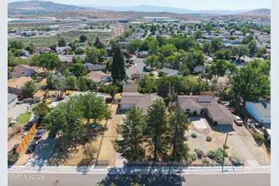 7740 Yorkshire Drive, Reno, NV 89506 - Photo 3