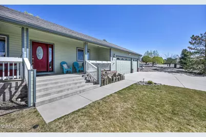 1374 Porter Drive, Minden, NV 89423 - Photo 11