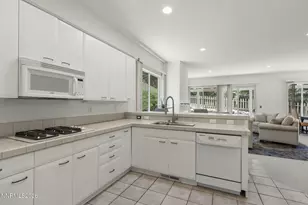 1705 Hunter Creek Rd, Reno, NV 89519 - Photo 11