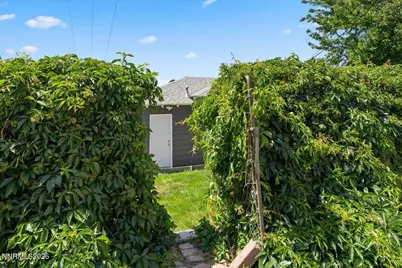 815 N Maddux Drive, Reno, NV 89512 - Photo 33