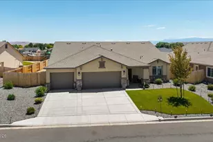548 Fox Br Dr, Sparks, NV 89441 - Photo 5