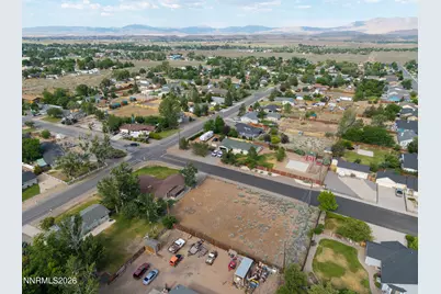 802 Lyell Way, Gardnerville, NV 89460 - Photo 47