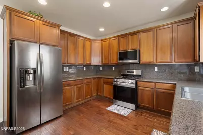 7065 Sterling Point Court, Reno, NV 89523 - Photo 15