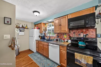 185 E Surge Street, Reno, NV 89506 - Photo 7