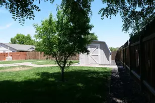 604 Jennys Ln, Fernley, NV 89408 - Photo 51