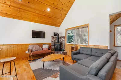 384 Maryanne Drive, Stateline, NV 89449 - Photo 11