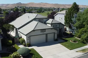 6756 Cinnamon Dr, Sparks, NV 89436 - Photo 9