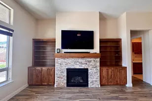 1727 Vineyard Way, Carson City, NV 89703 - Photo 9