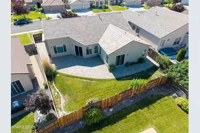 10225 Donnay Court, Reno, NV 89521 - Photo 5