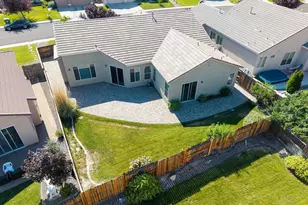 10225 Donnay Ct, Reno, NV 89521 - Photo 5