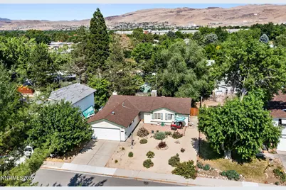 654 Marracco Drive, Sparks, NV 89434 - Photo 5