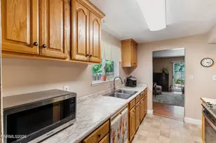 654 Marracco Dr, Sparks, NV 89434 - Photo 11