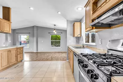 5350 Tenaya Creek Lane, Reno, NV 89506 - Photo 11